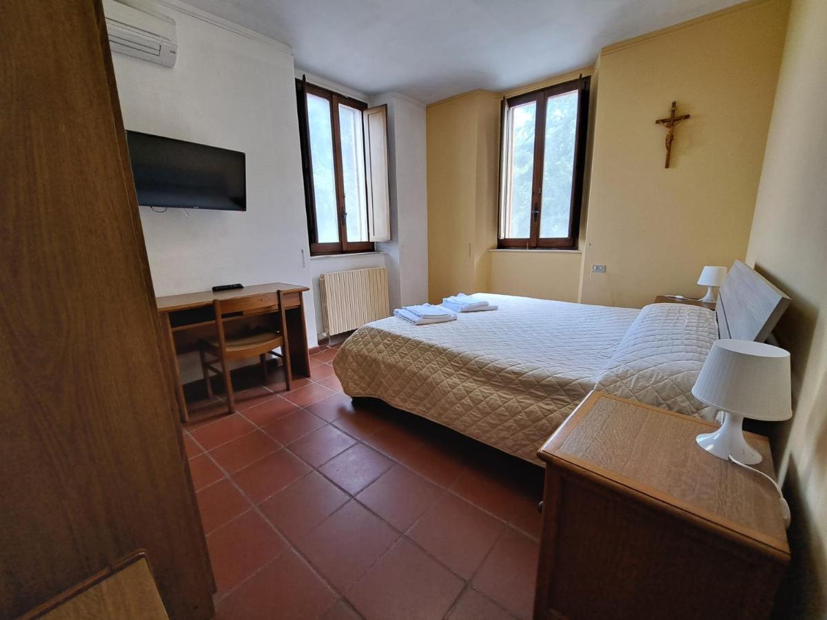 Casa Per Ferie Ulivo D'Assisi Villa Exterior photo